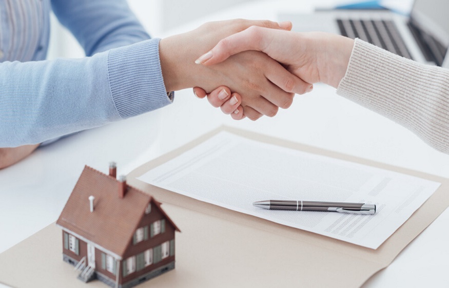 What it takes to become a real estate agent
